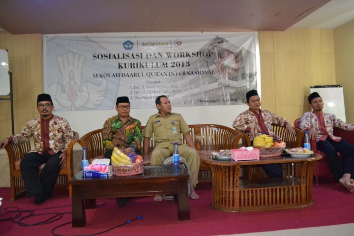 SOSIALISASI DAN WORKSHOP KURIKULUM 2013