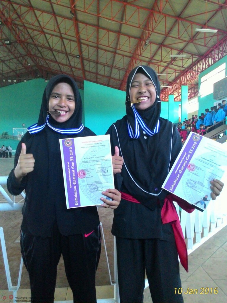 Santriwati Daarul Qur’an Raih Emas dan Perunggu Lomba Silat Tingkat Nasional