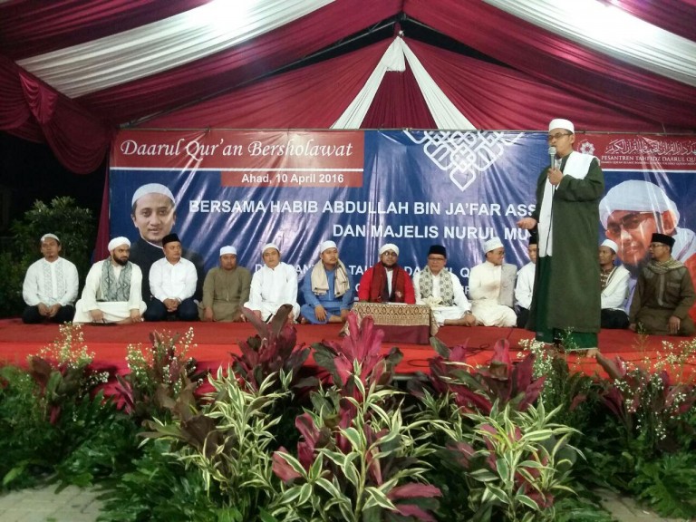 Tanamkan Cinta Pada Rasulullah SAW Lewat Gema Sholawat