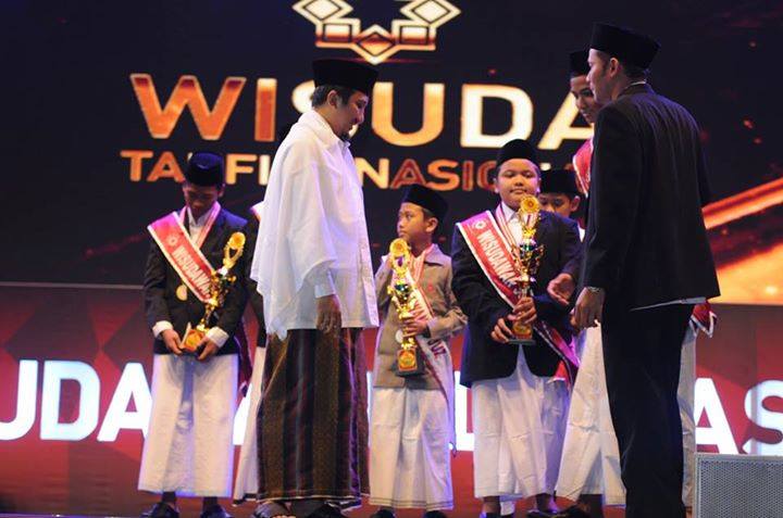 Ponpes Daqu Kembali Gelar Wisuda Tahfihz Nasional