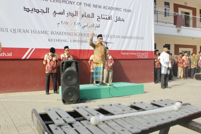 Pimpinan Pondok Pesantren Lepas Gema Nadaqu Ke Bali