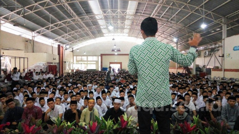 Kamar Mandi Datangkan Inspirasi Bagi Ahmad Fuadi