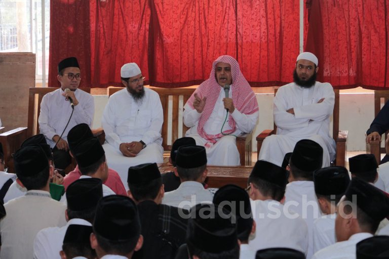 Sehari Bersama Dr. Abdullah Al-Jaarullah di Pesantren Daqu