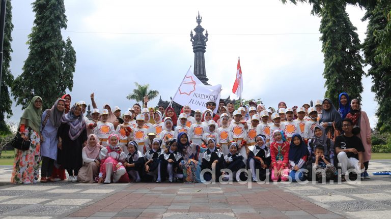 Nadaqu Junior Boyong Trophy dari Bali