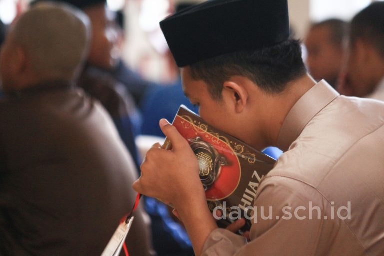 HUT Kota Tangerang, Santri Daqu Gelar Doa Bersama