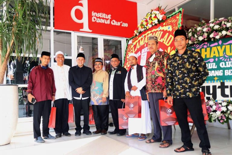 Silaturrahim Pengurus NU Lampung ke Pesantren DaQu Ketapang