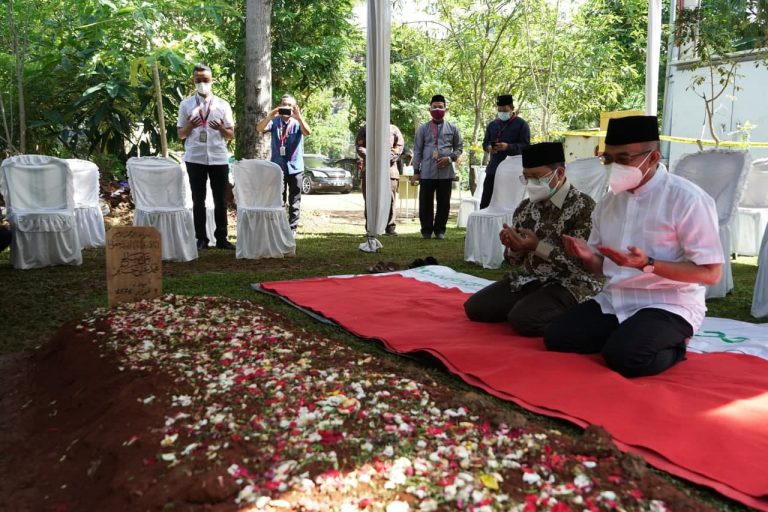 MENKO-PMK, Muhadjir Effendy, Ziarah ke Makam Syekh Ali Jaber