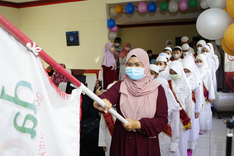 Wisuda Tahfizh SD Daqu Kalibata City: Terbanglah Tinggi Generasi Qur’ani, Raih Mimpi & Prestasi