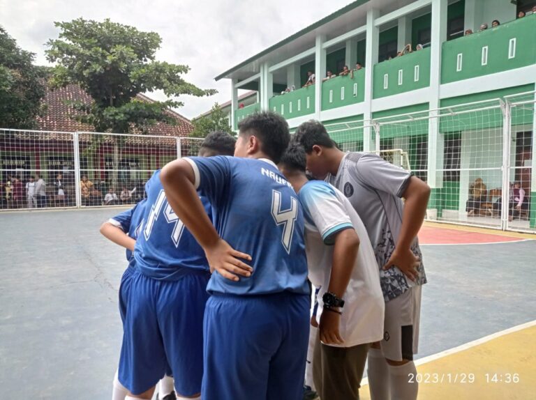 4 Piala Digondol Santri Pesantren Daqu Lampung di Lomba Tingkat Provinsi