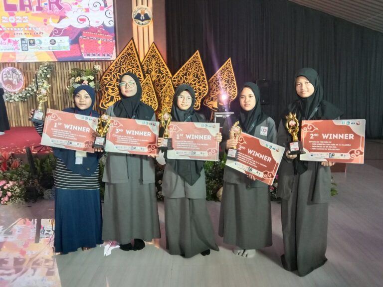 Santriwati SMP Daqu Malang Sabet Juara di Event ECLAIR, Lomba Bahasa Inggris se-Jawa Timur